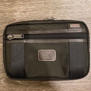 Tumi Toiletry Bag Kit Travel Case
